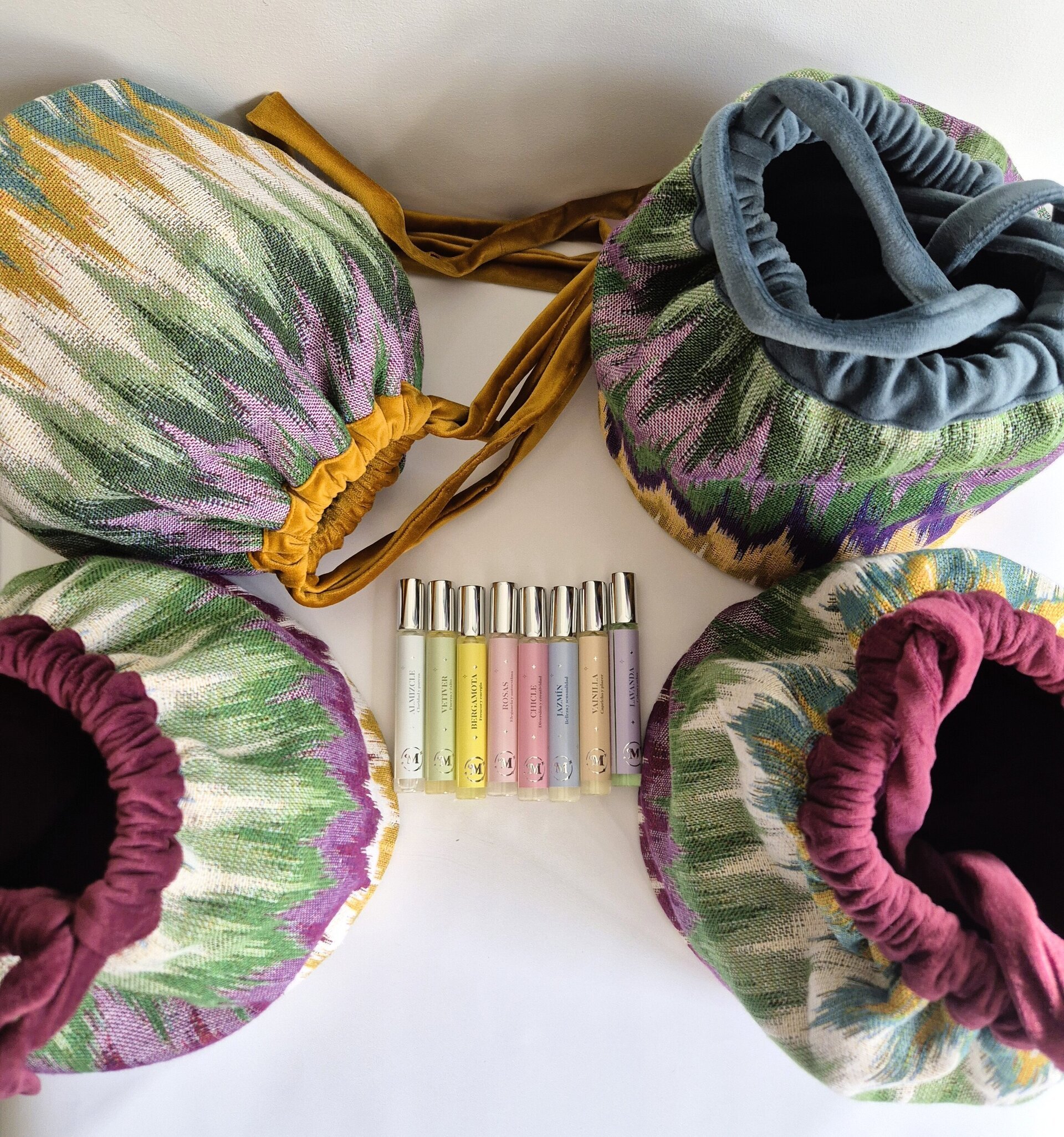 Aromas en Movimiento Color Berenjena - 6