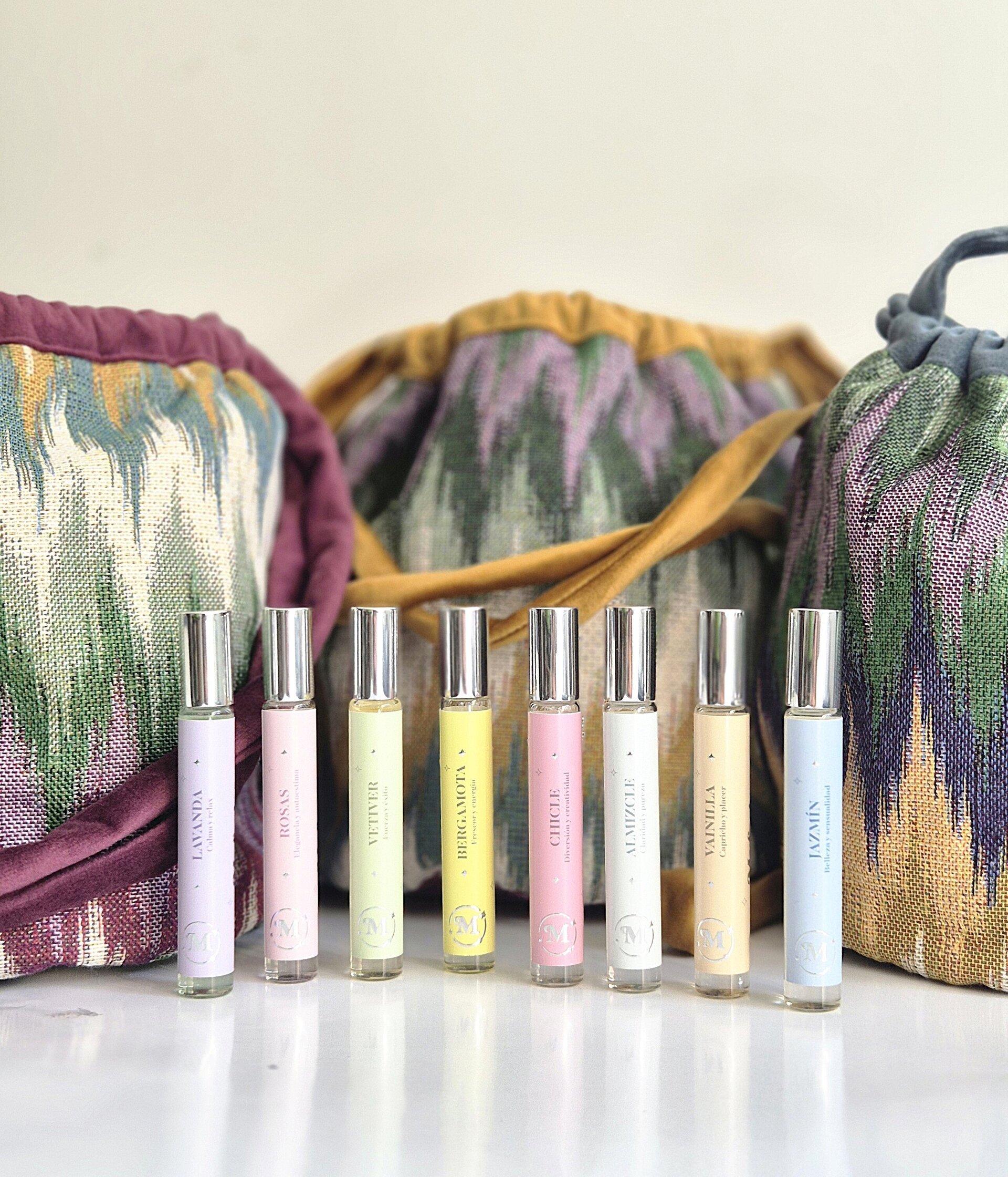 Aromas en Movimiento Color Ocre - 2