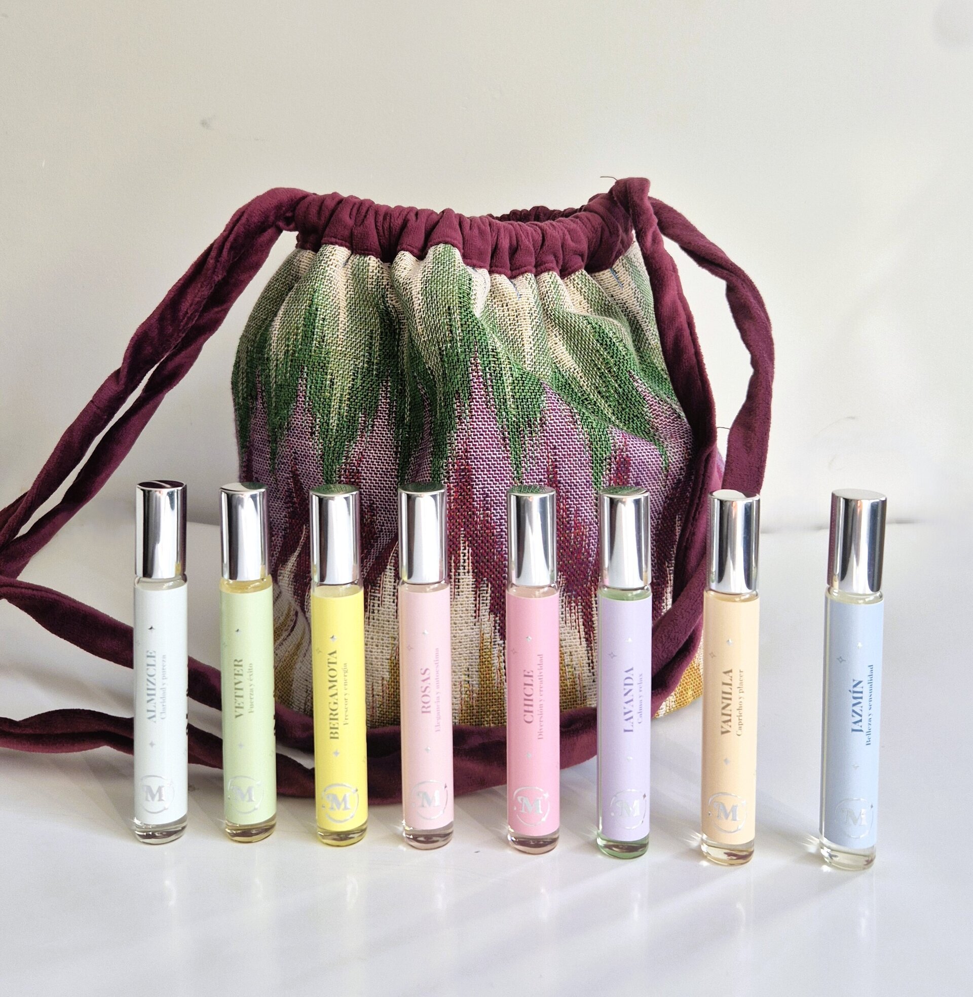 Aromas en Movimiento Color Berenjena - 3